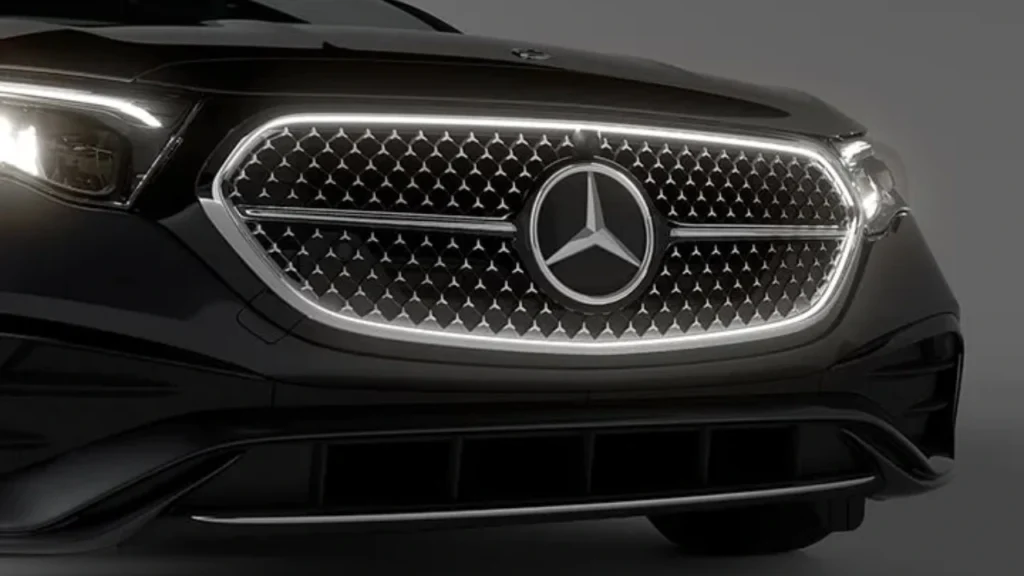 My Mercedes Keeps Showing B9 Service Warning, What Should I Do