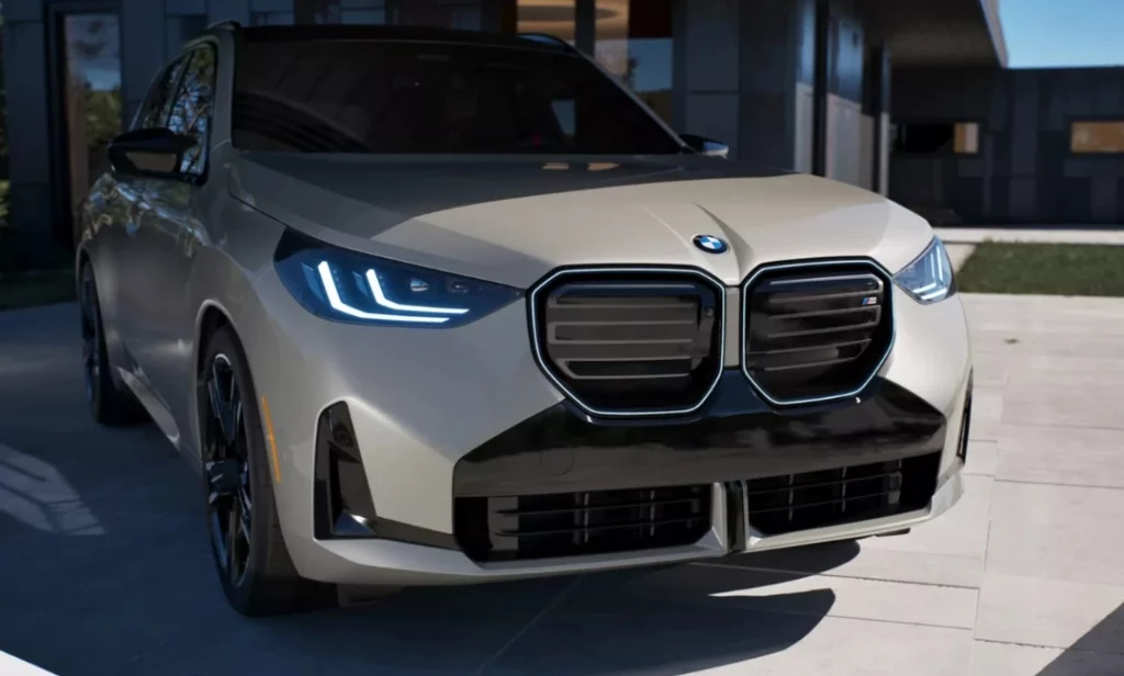 2025 BMW X3 M50