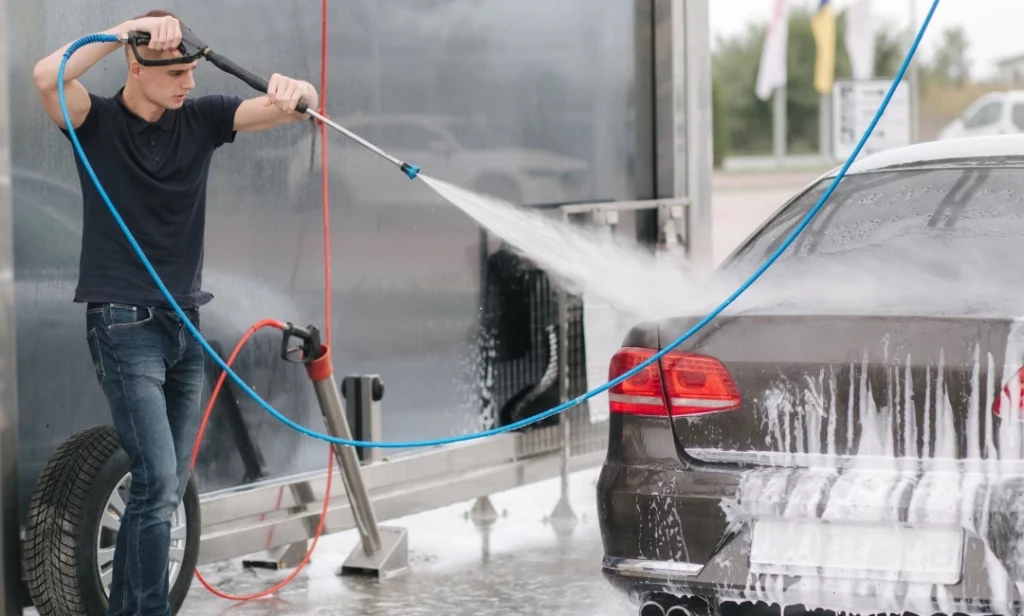 A Guide to Pick the Best Nearest DIY Car Wash Station