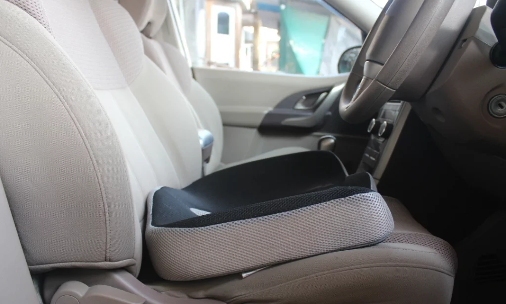 How to Pick the Best Car Seat Cushion for Long Drives